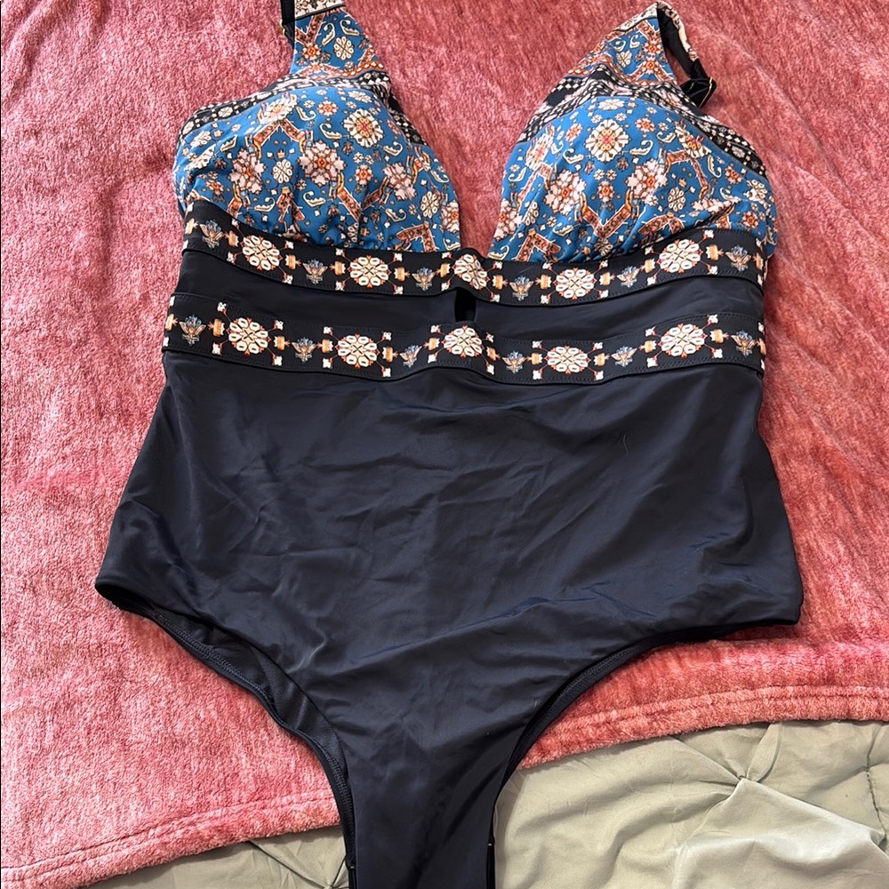 Swimsuits For All Blue and Black One Piece